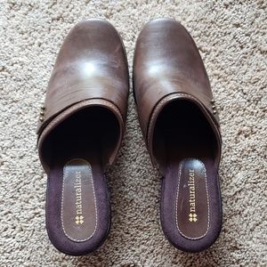 Womens naturalizer clog heels sz 7